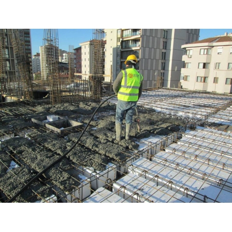 AV 585T Perles vysokofrekvenčný ponorný vibrátor na betón