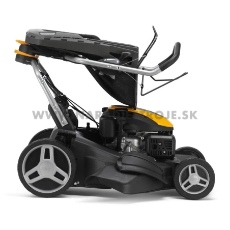 Combi 955 V Stiga multifunkčná trávová kosačka 4 v 1 s pojazdom