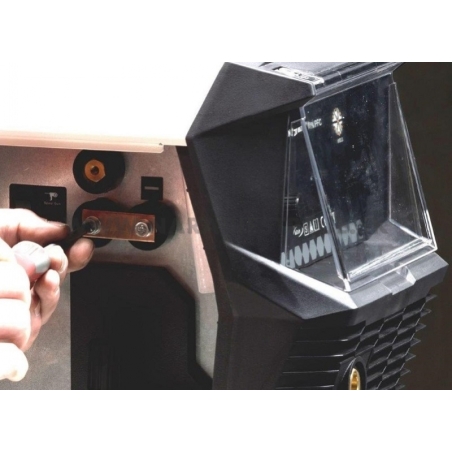 PERUN 200 MIG MAN PFC Alfa In zvárací invertor MMA, MIG / MAG a TIG