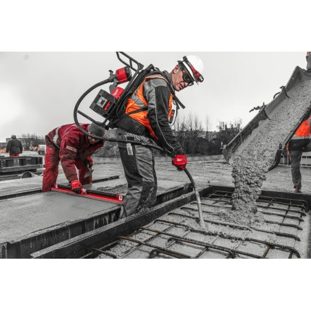 MXF CVBPKIT-602 MILWAUKEE MX FUEL™ batohový vibrátor do betónu