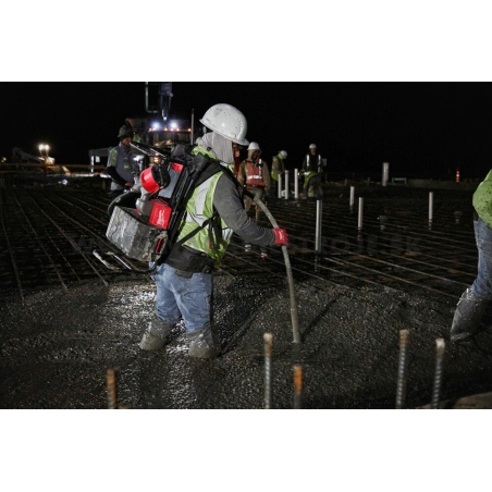 MXF CVBPKIT-602 MILWAUKEE MX FUEL™ batohový vibrátor do betónu