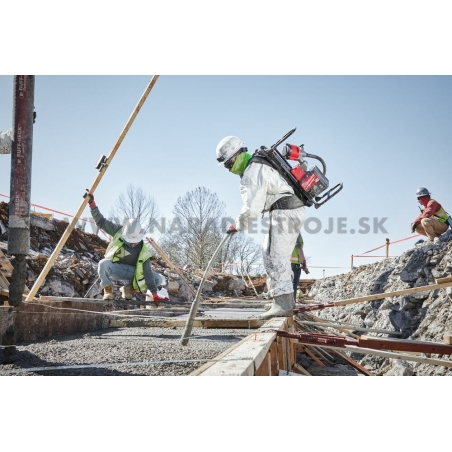 MXF CVBPKIT-602 MILWAUKEE MX FUEL™ batohový vibrátor do betónu
