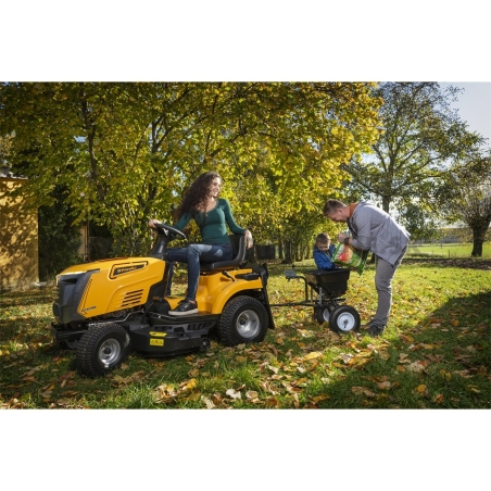 RLT 102 HRD TWIN Riwall Pro trávny traktor so zadným vyhadzovaním a hydrostatickou prevodovkou