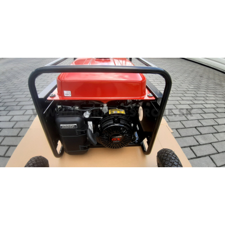 ECMT 7000 Honda trojfázová elektrocentrála