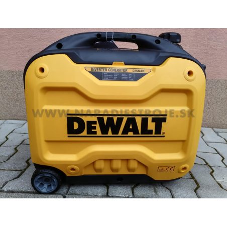 DXGNi42E Dewalt jednofázová odhlučnená elektrocentrála - invertor s elektrickým štartovaním