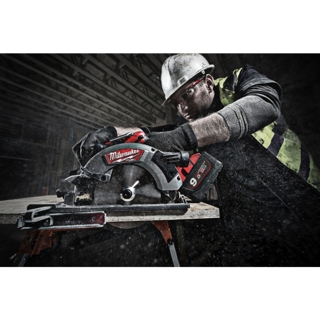 CCS55-902XM18 FUEL™ Milwaukee akumulátorová okružná píla na drevo a plasty